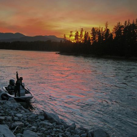 Skeena River House Bed & Breakfast Terrace Ngoại thất bức ảnh