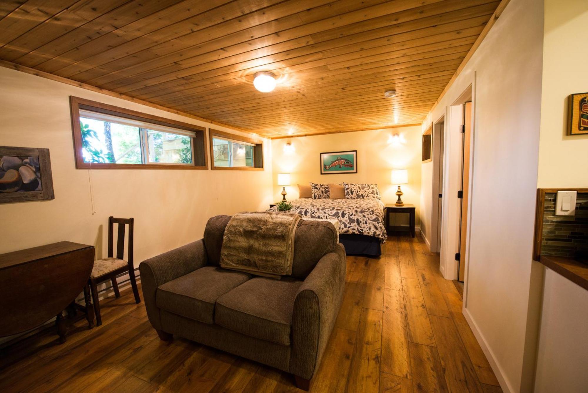 Skeena River House Bed & Breakfast Terrace Ngoại thất bức ảnh
