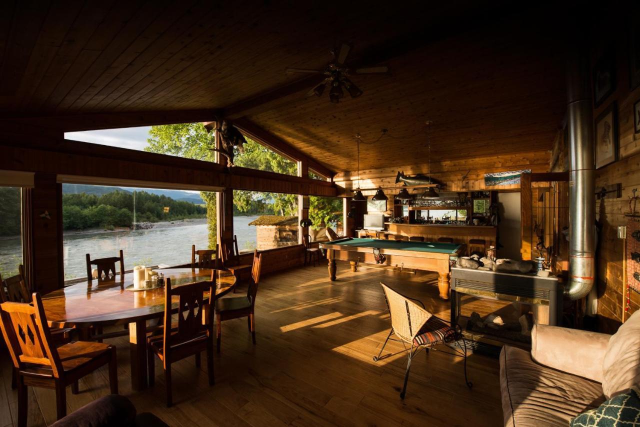 Skeena River House Bed & Breakfast Terrace Ngoại thất bức ảnh