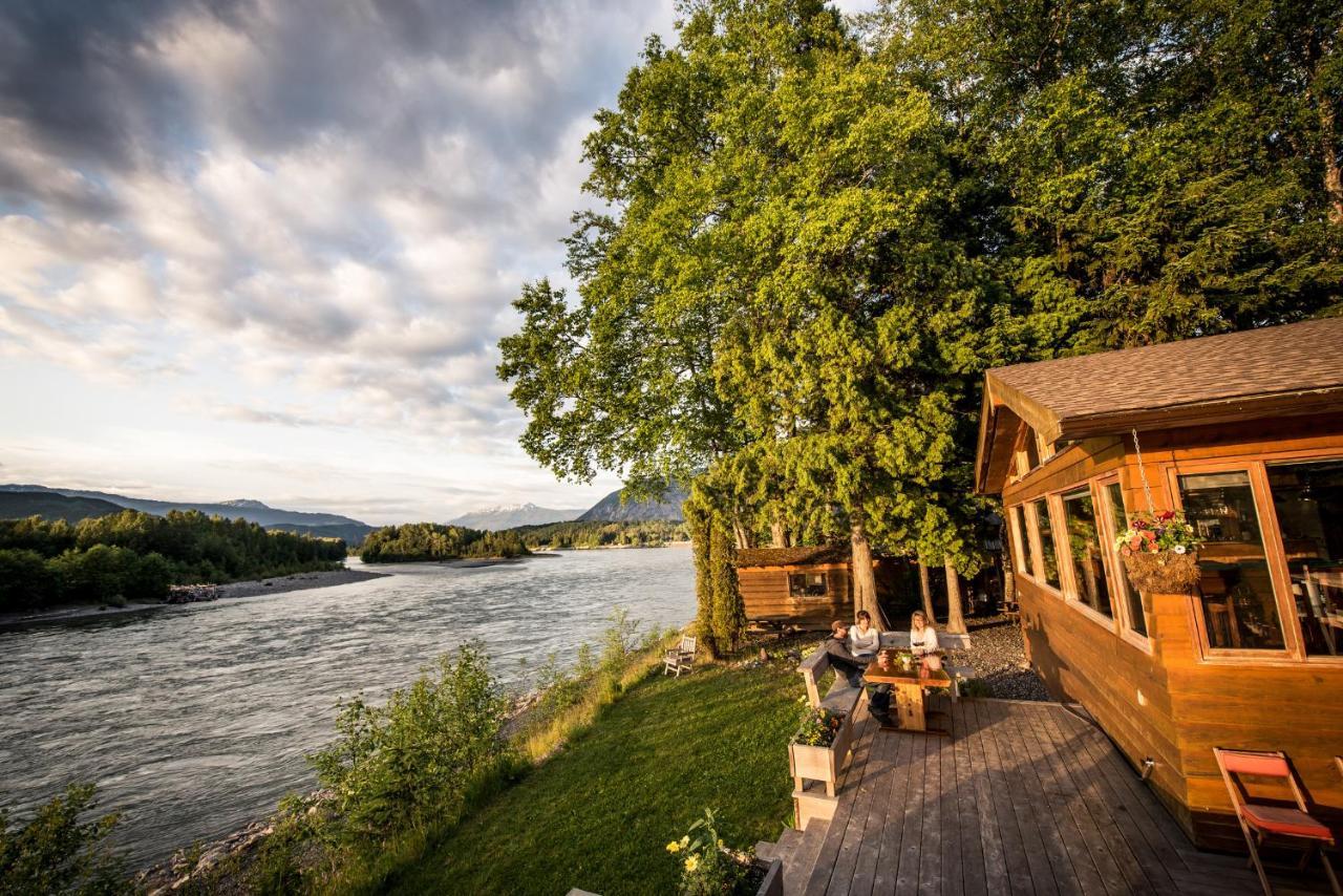 Skeena River House Bed & Breakfast Terrace Ngoại thất bức ảnh