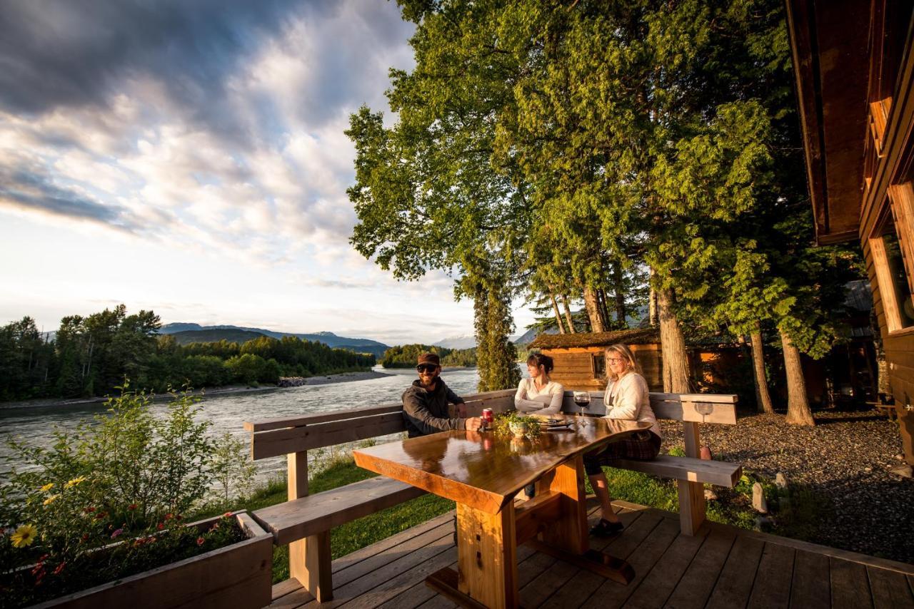 Skeena River House Bed & Breakfast Terrace Ngoại thất bức ảnh